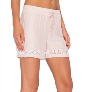 AMOUR VERT 100% silk blush pink shorts lace trim detail